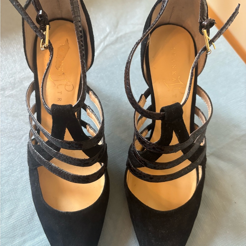 IVANKA TRUMP BLACK HIGH HEEL SHOES - 6M - Picture 7 of 9